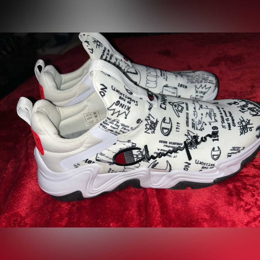 Champion Sneakers
